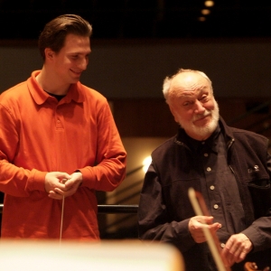 Kurt Masur und Cornelius Meister beim Kurs des Dirigentenforums des Deutschen Musikrats mit dem Beethovenorchester Bonn 2006